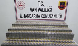 Van'da 2 Bin 470 Paket Kaçak Sigara Ele Geçirildi