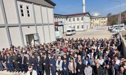 94 Yaşında Hayatını Kaybeden Kore Gazisi Toprağa Verildi