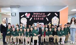 Sınıf Başkan Adayı Mina Sözünü Tuttu: Başkan Dursun Öğrencileri Ziyaret Etti