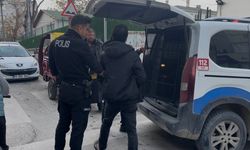 Eşine Kızdı, Evi Yaktı Mahalleli Ayağa Kalktı