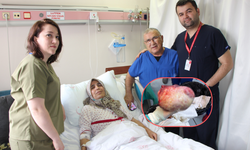 60 Yaşındaki Kadının Şişen Karnından 6 Kiloluk Kitle Çıkarıldı