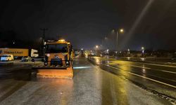 Bolu Dağı'nda Sis Ve Sağanak Yağış Etkili: Karayolları Ekipleri Teyakkuzda