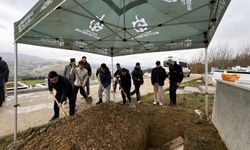 Kimsesiz Vatandaşın Cenazesi Defnedildi, Öğrenciler Eşlik Etti