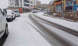 Kış Lastiği Tek Başına Yetmiyor: Sürücülere Hayati Uyarılar