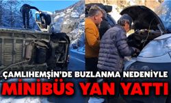 Çamlıhemşin’de Buzlanma Nedeniyle Minibüs Yan Yattı