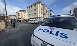 60 Yaşındaki Kadın Evinde Ölü Bulundu