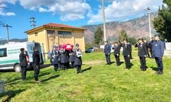 Kalbine Yenilen Uzman Çavuş Keskin Köyceğiz'de Toprağa Verildi