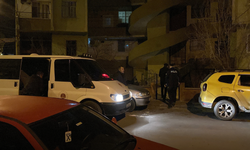 Polis Kavga İhbarına Gitti, Banyoda Cesetle Karşılaştı