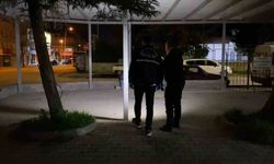 Aşk Üçgeni Bıçaklı Kavgaya Dönüştü: 2 Yaralı