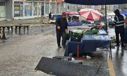 Tekirdağ'da sağanak yağış etkili oldu