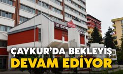 ÇAYKUR’da Belirsizlik Tepki Çekiyor: 11 Bin 500 İşçiye Karşı 150 Kişilik Kadro Tartışması