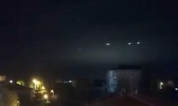 Sakarya'da Gökyüzünde Görülen Işıklar Merak Uyandırdı