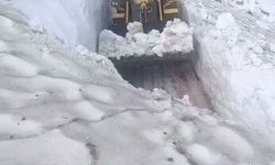 Yazın Ortasında 3 Metre Kar