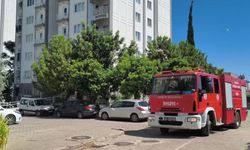 Tartıştığı Eski Kız Arkadaşının Apartmandaki Dairesinin Kapısını Benzinle Ateşe Verdi