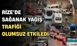 Rize'de Sağanak Yağmur Trafiği Olumsuz Etkiledi