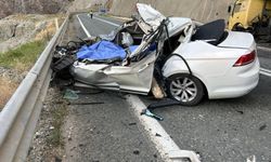 Artvin'de Rize Plakalı Araç Kazaya Karıştı: 1 Ölü