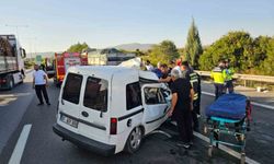 Otomobil Çekiciye Arkadan Çarptı: 2 Ölü 1 Yaralı