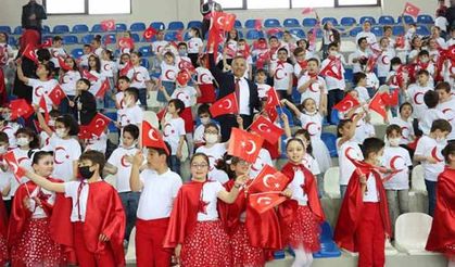 Rize'de 23 Nisan Ulusal Egemenlik ve Çocuk Bayramı Coşkuyla Kutlandı
