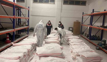 Bitlis’te bebek pudrasıyla karıştırılmış 250 kilo uyuşturucu madde ele geçirildi
