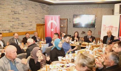 Evliliklerinde yarım asrı dolduranlar iftarda buluştu