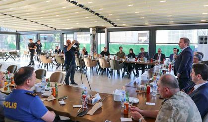 Erzincan’da Şehit Yakınları İle Gazi Ve Ailelerinin Onuruna Yemek