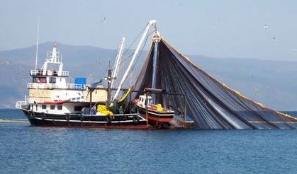 Bakan Uraloğlu: "18,4 milyar lira desteğin 4,7 milyar lirası balıkçılık faaliyetleri gösteren gemilere yapıldı"