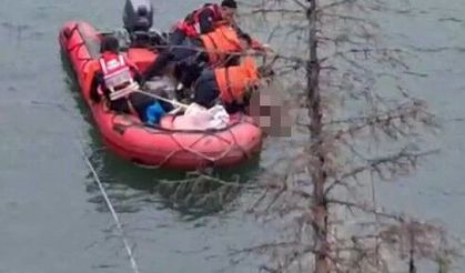 Gümüşhane'de Göle Düşen Kişinin Cansız Bedenine Ulaşıldı