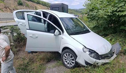 Samsun'da İki Otomobilin Karıştığı Kazada 5 Yaralı