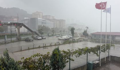 Artvin'de Sağanak Yağış Etkili Oldu
