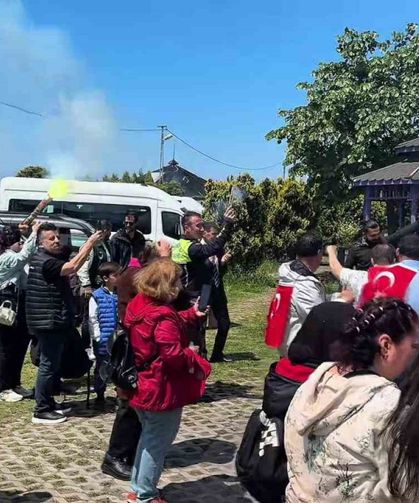 Temsili asker uğurlama konvoyu duygulandırdı