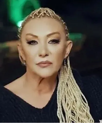 Güllü neden öldü? Şarkıcı Güllü 52 yaşında hayatını kaybetti...