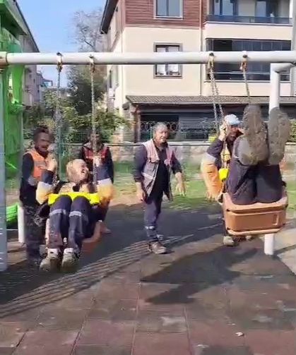 Yoğun Çalışma Temposuna Salıncak Molası Verdiler