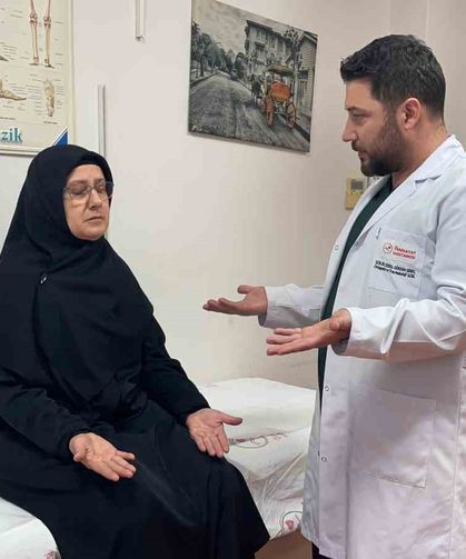 4 Yaşında Felç Geçiren Kadın, 52 Yıl Sonra Kolunu Oynattı