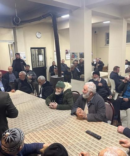 Bu Köyde Cenazede Pide Dağıtmak Yasak