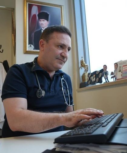 Profesör Açıkladı: 'Yaşayan Her Hücrenin Sonu Kanser