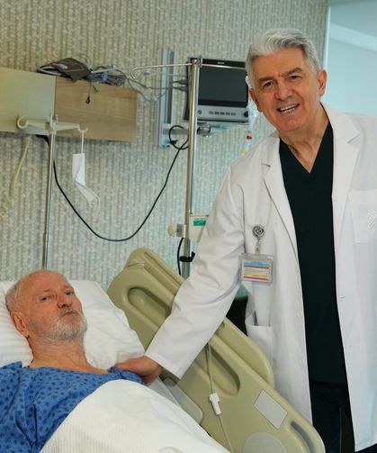 Türkiye'de İlk Kez Görülen Dev Anevrizma Neştersiz İyileşti