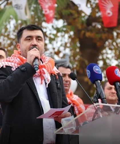 CHP  Menderes İlçe Başkanı Işık'a Bıçaklı Saldırı