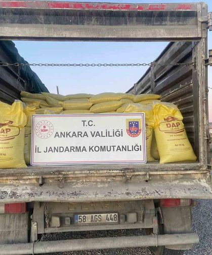 Ankara'da 5 Milyon Lira Değere Yakın 30 Ton Sahte Gübre Ele Geçirildi