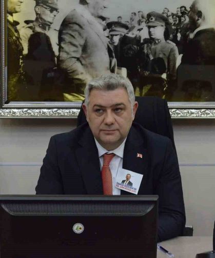 Görevden Uzaklaştırılan Tanju Özcan'ın Yerine Yeni Başkanvekili Seçildi