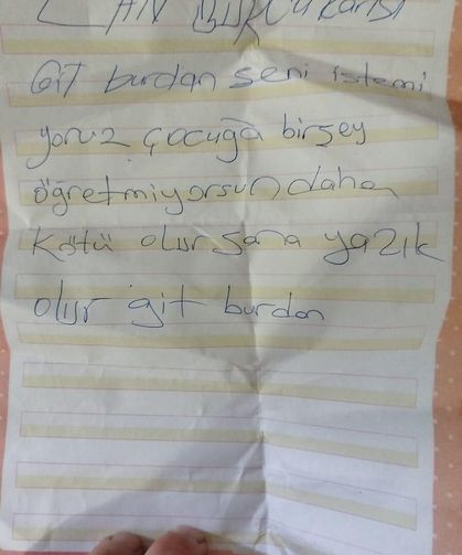 İlkokul Kapısına Tehdit İçerikli Not Bırakan Veli Tutuklandı