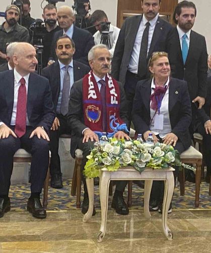 Bakan Uraloğlu: 'Trabzon İle Samsun Arasını 2 Saate Düşüreceğiz