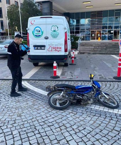 Elindeki Pompalı Tüfekle Belediye Binasına Ateş Açtı