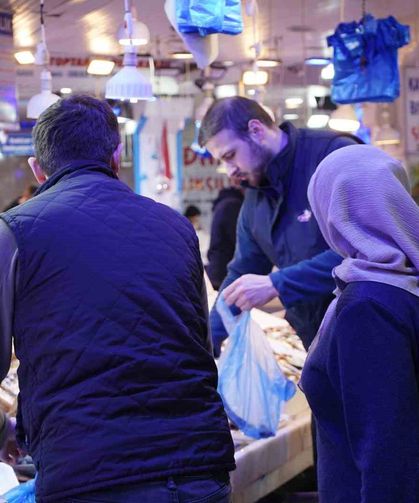 Sakarya'da Sezonun Son Balıkları Vatandaşla Buluşuyor