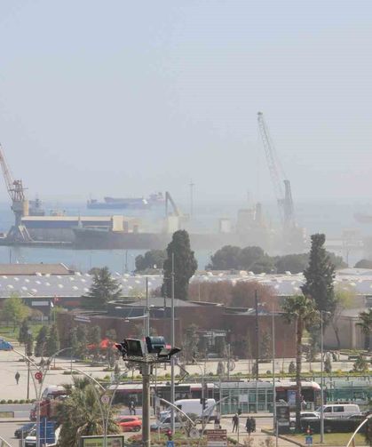 Samsun Limanı Toz Duman