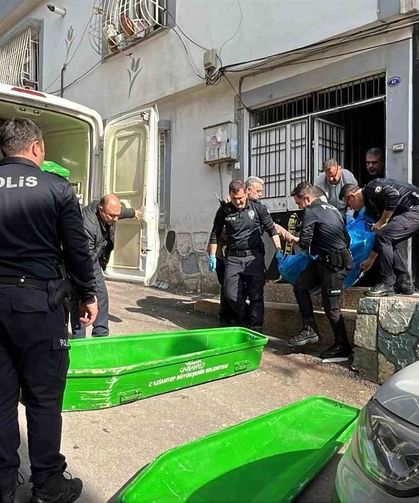 Sosyal Medya Fenomeni 'Cin Ali'yi Öldüren Kızı Tutuklandı