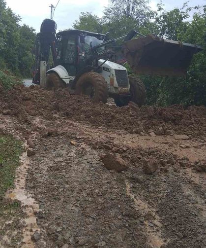 Artvin'de Sağanak Taşkınlara Neden Oldu