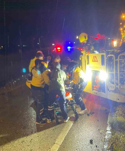 Balıkesir'de Yolcu Otobüsü Devrildi: 3 Ölü, 26 Yaralı