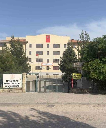 Okulda Kalp Krizi Geçiren Lise Öğrencisi Hayatını Kaybetti