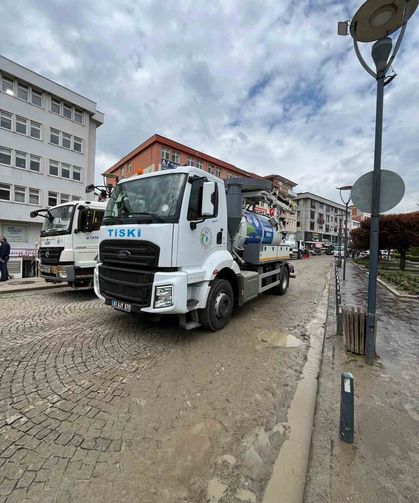 Trabzon'dan Sel Felaketinin Yaşandığı Havza'ya Yardım Eli
