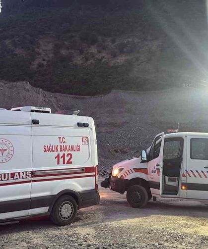Dere Suları Yükseldi, Mahsur Kalan 2 Kişi Kurtarıldı